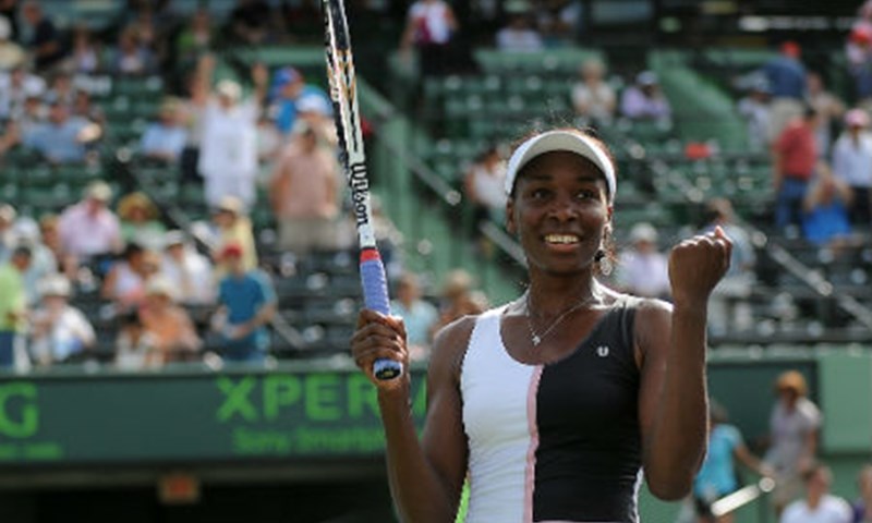 Venus uvjerljiva, Clijsters ispustila set