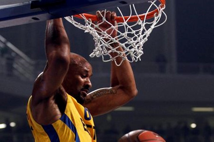 Maccabi lako do finala s Cedevitom