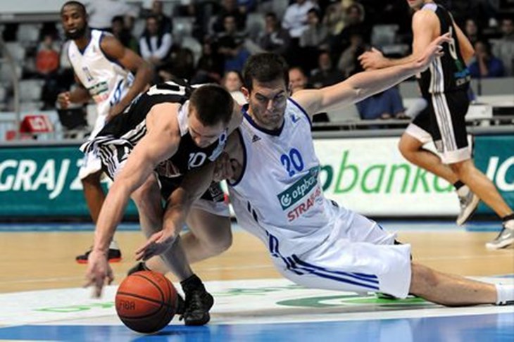 Zadrani ugasili Svjetlost u nastavku