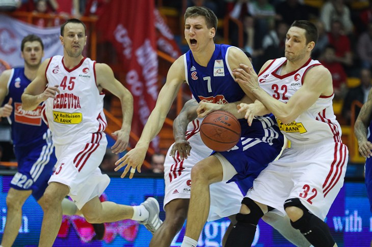 Tomislav Zubčić na probi u Cedeviti