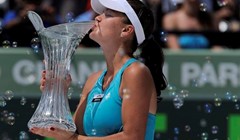 Radwanska bez izgubljenog seta do naslova