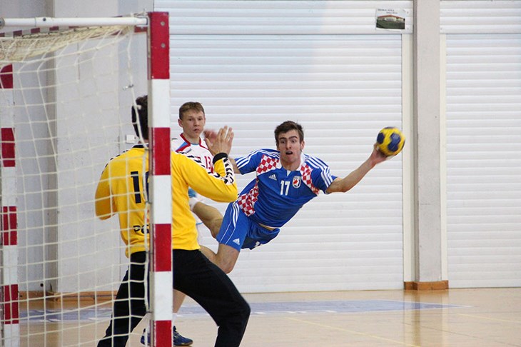 Kadeti stopostotni za EP