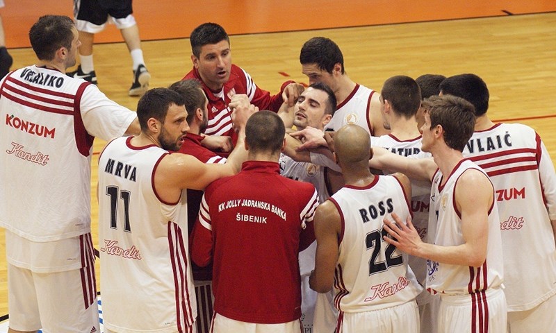 Ross potpisao novi ugovor, četvorica igrača napuštaju Jolly JBŠ