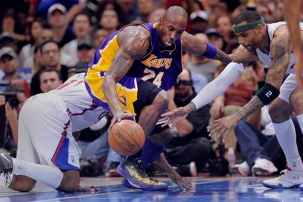 Lakersi izgubili i sedmu utakmicu predsezone, Bryant upitan za početak NBA lige