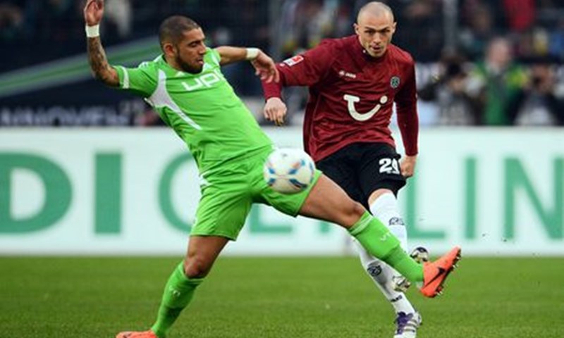 HSV blizu ponora, Wolfsburg bez baruta