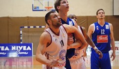 Cibona projurila Baldekinom