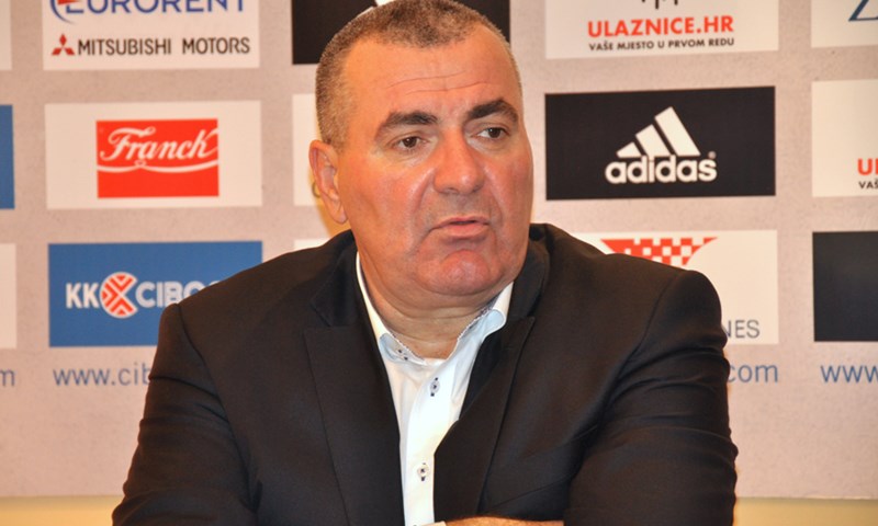 Repeša: "Sve ide po planu, ključna stvar će biti oporavak nakon prve utakmice"