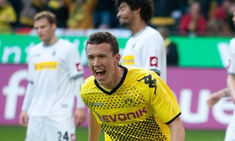 Video: Perišić strijelac i asistent, Schalke treći