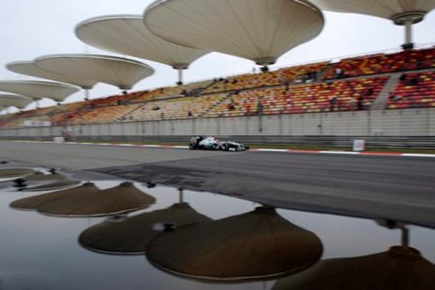 Schumacher još pet mjesta niže