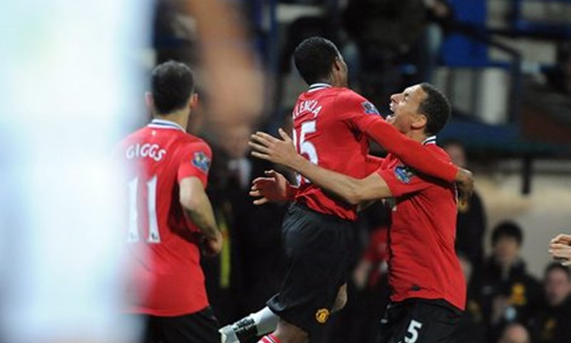 Ferdinand: "Želim da Scholes nastavi"