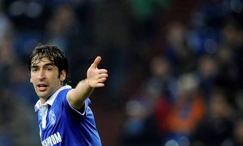 Raul: "Real i Barcelona bi vodili utrku za naslov i u Premiershipu"