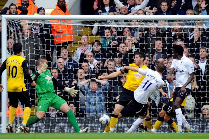 Tottenham (pre)lagano do četvrtog mjesta