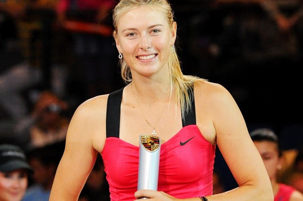 WTA Stuttgart: Marija Šarapova preko Azarenke do automobila