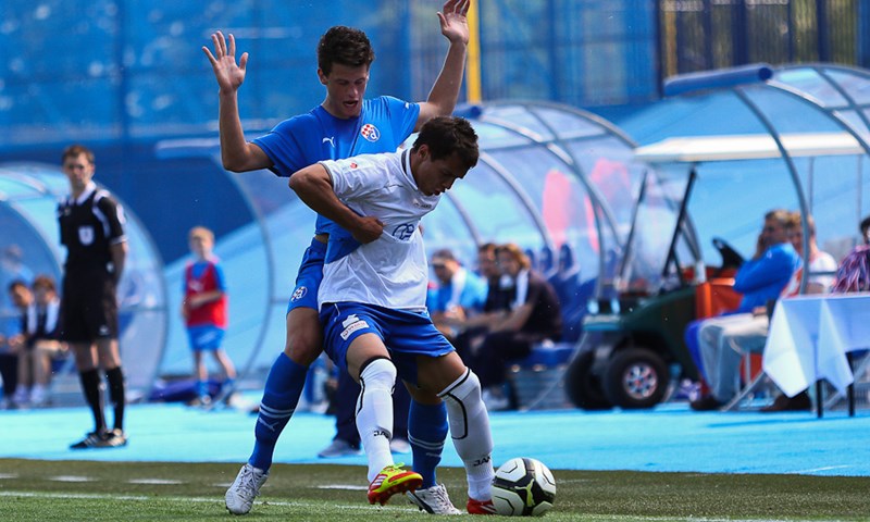 1. HNL - juniori: Fenomenalna mladost Osijeka deklasirala Dinamo na Maksimiru