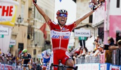 Rodriguez peti lider Gira d'Italia