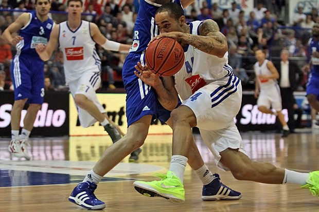 Zack Wright karijeru nastavlja u Rusiji