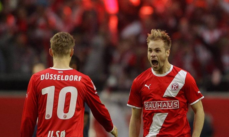Video: Fortuna Düsseldorf u prvoj, Hertha u drugoj ligi