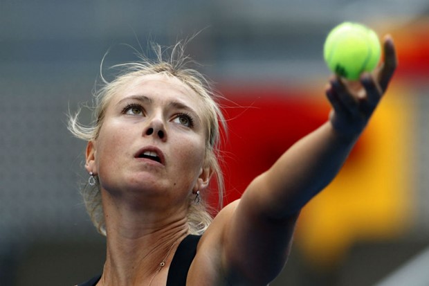 Azarenka predala bez borbe, Šarapova i sestre Williams u četvrtfinalu