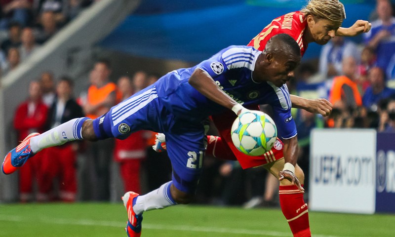 Salomon Kalou karijeru nastavlja u Francuskoj