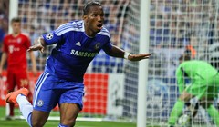 Pjesma i skandiranje za Drogbu