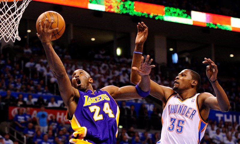 Video: Durant nemilosrdan, Westbrook nezaustavljiv. Lakersi na rubu eliminacije
