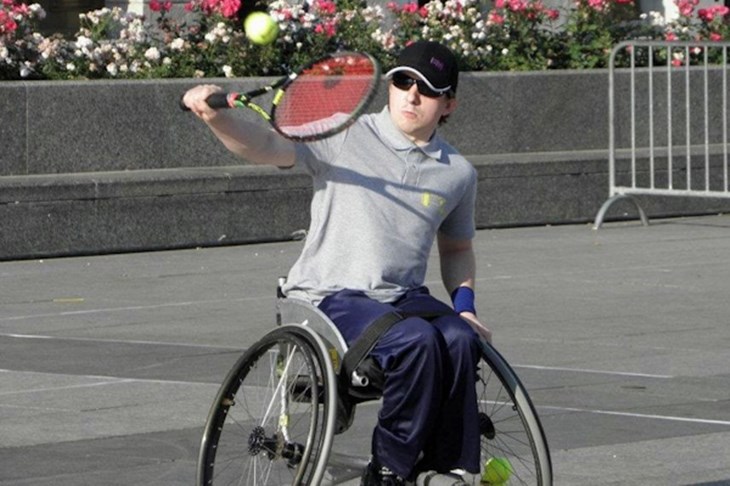 Tenis u kolicima u centru Zagreba