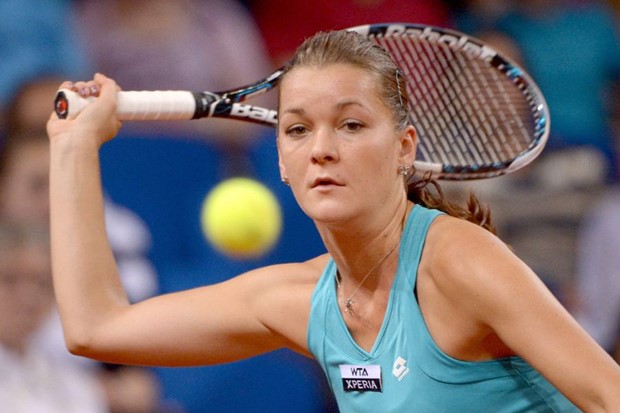 Bartoli se i dalje muči, Radwanska projurila