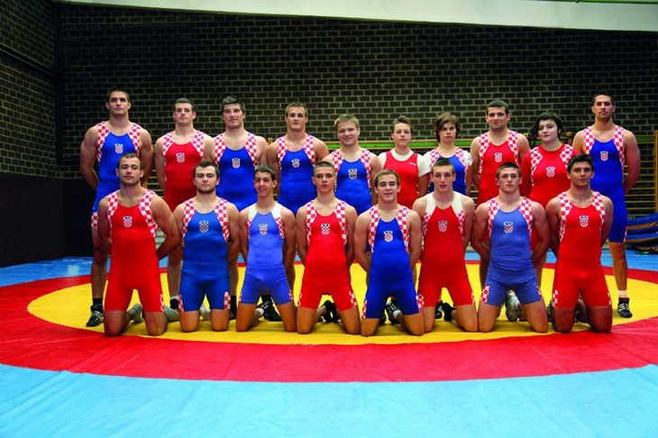 Ruski hrvači odnijeli najviše medalja na otvaranju