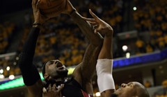 Video: James i Wade nastavili seriju, Miamiju prva epizoda finala Istoka