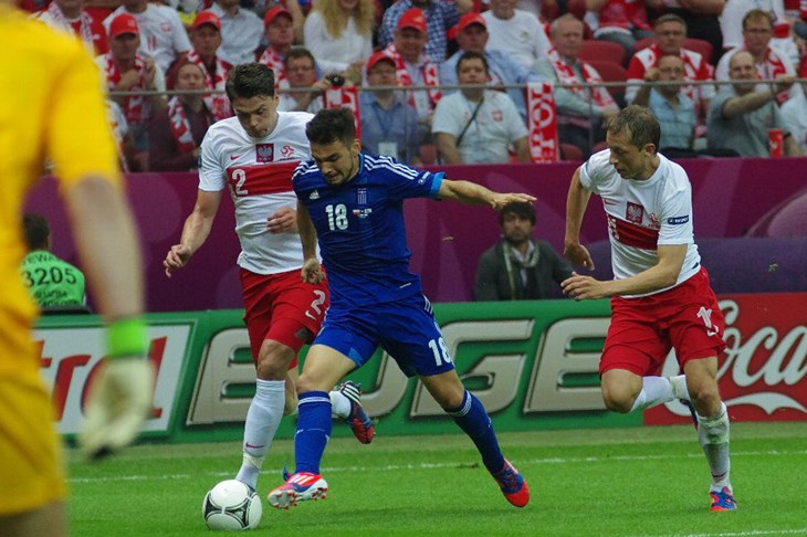 Video: Poljaci promašivali, a Grci potvrdili da su "mačka s devet života"