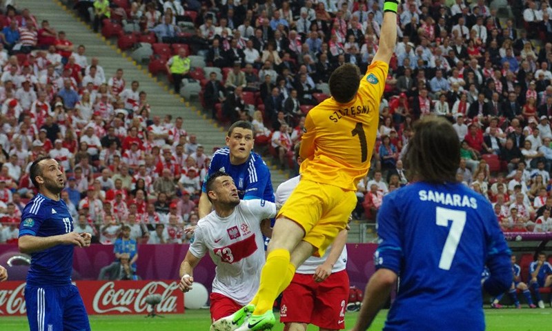 Keržakov ili Pavljučenko, Tyton ili Szczesny? Ključne dvojbe uoči kola istine