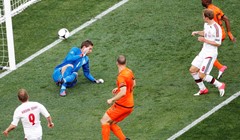 Bendtner: "Na normalan dan mislim da bi Nizozemci postigli gol ili dva"