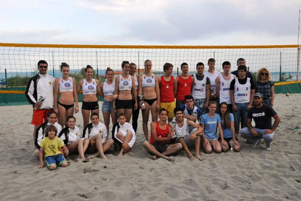 Održano juniorsko prvenstvo Hrvatske u odbojci na pijesku