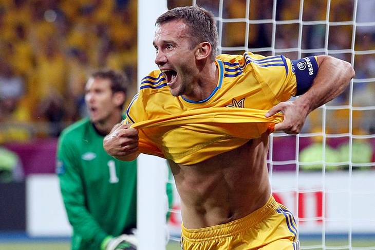 Video: Domaći junak Ševčenko s dva pogotka glavom odveo domaćine na čelo skupine