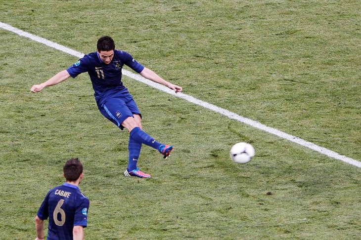 Evra: "Engleska je igrala poput Chelseaja, činilo se da se brani s 15 igrača"