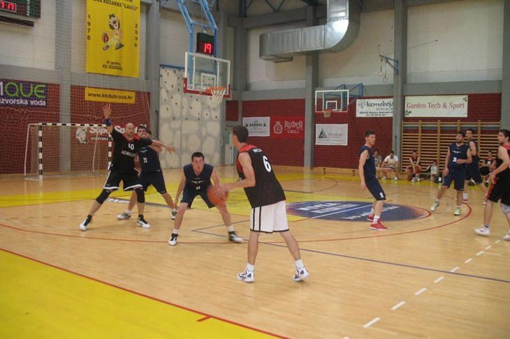 PROam Sjever: Sitni kriminalci prvi osigurali polufinale