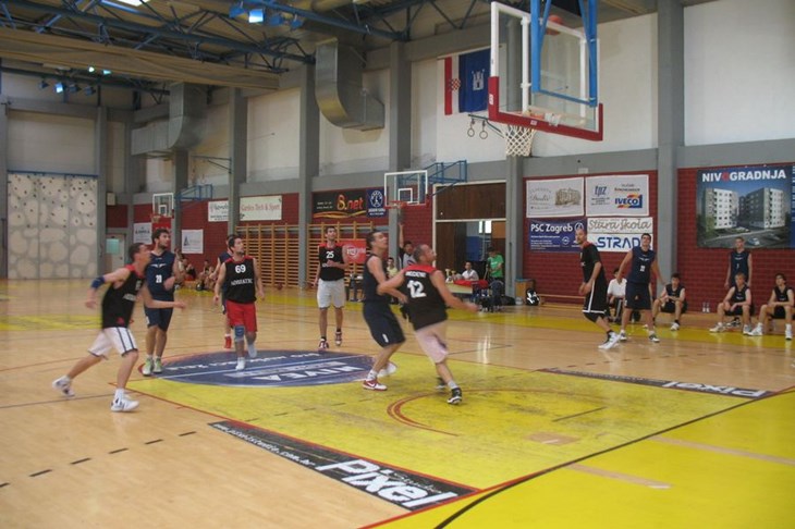 PROam Sjever: Prvaci porazom otvorili sezonu