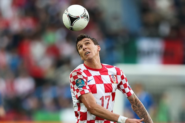 Mandžukić sjajno otvorio 2013., Rakitić asistirao petom, Livaja iznenada startao u derbiju