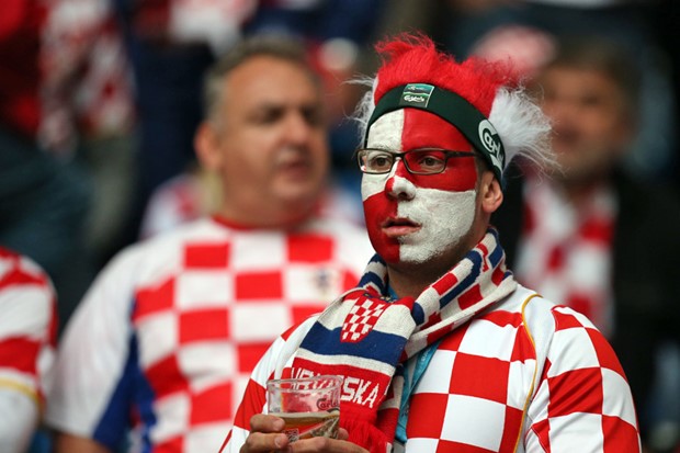 Engleski klubovi žele povratak 'stajanja'