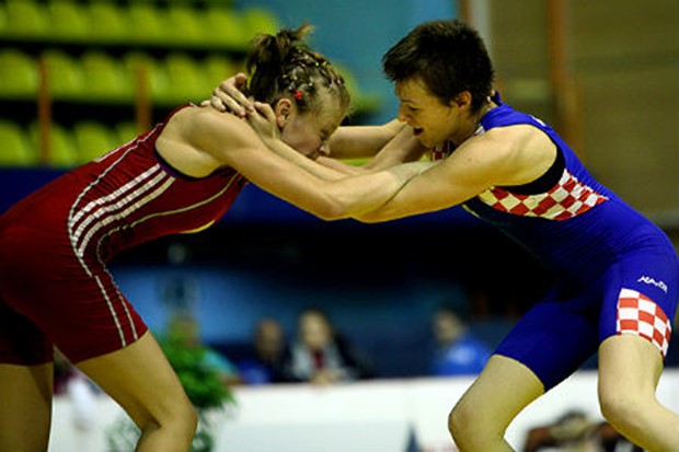 Odličja u Azerbajdžan, Finsku, Rusiju i Estoniju