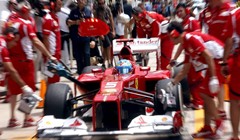 Slavljem u Valenciji Alonso postao prvi ovosezonski dvostruki pobjednik