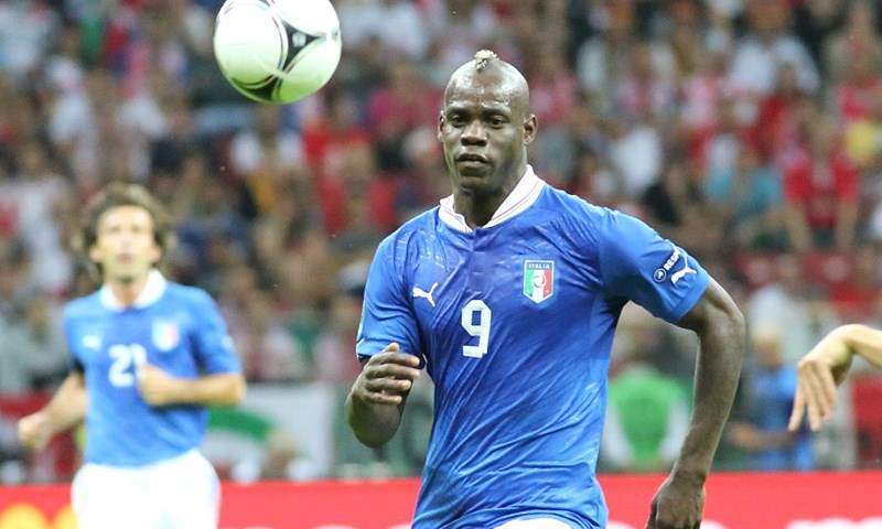 Video: Njemački stroj pokleknuo pred Balotellijem, Italija putuje u Kijev!