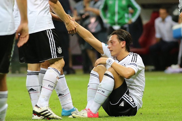 Özil: 'Ja ću odlučiti kada ću otići iz kluba, a ne neki drugi ljudi'