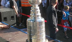 Igrači iz Rusije i Bjelorusije mogu u NHL, ali Stanley Cup trofej ne može u te države