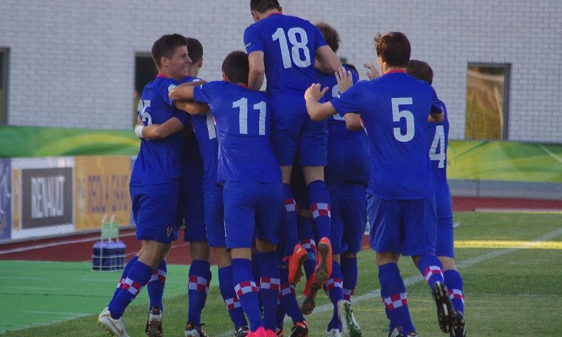 Hrvatske U19 reprezentativce pobjeda nad Španjolskom dijeli od plasmana na Euro