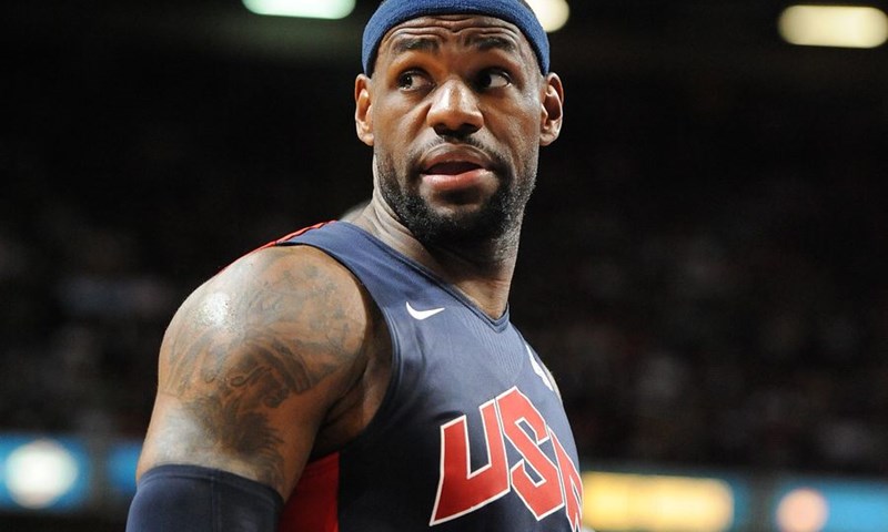 Magic Johnson: "Da Jordan i LeBron James igraju 1-na-1 deset puta, Jordan bi pobijedio u svih deset"