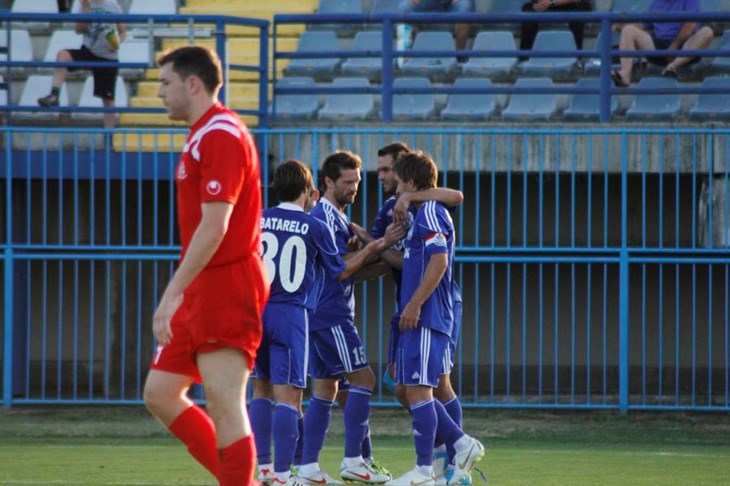 Slaven Belupo s kombiniranom postavom u Sjevernoj Irskoj