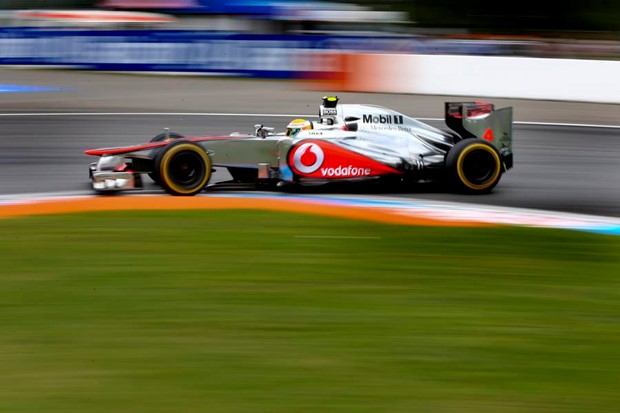 Hamilton na Hungaroringu kreće ispred Grosjeana i Vettela