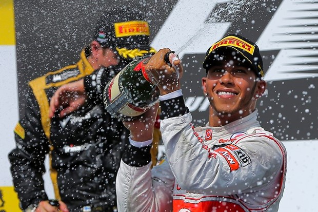 Sjajnim vikendom u Mađarskoj Hamilton se vratio u borbu za naslov prvaka