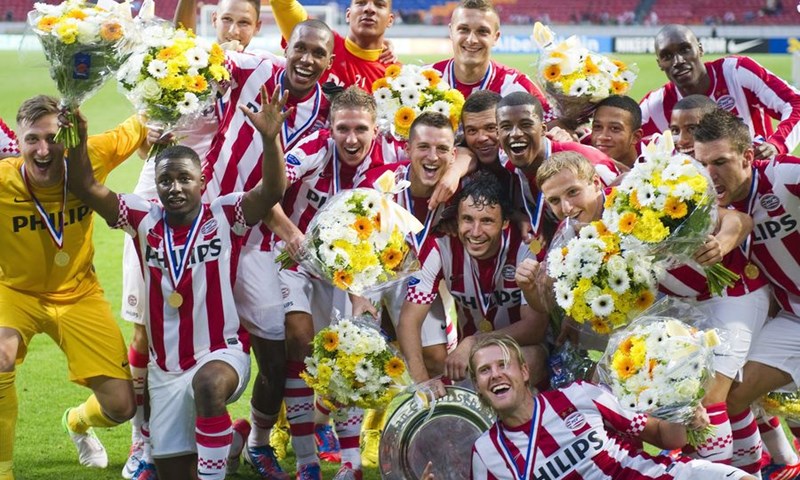 PSV pobijedio Ajax za novi trofej, Raul strijelac u debiju